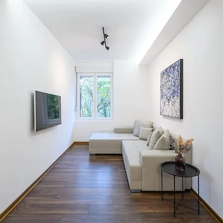 Apartment Dedinje